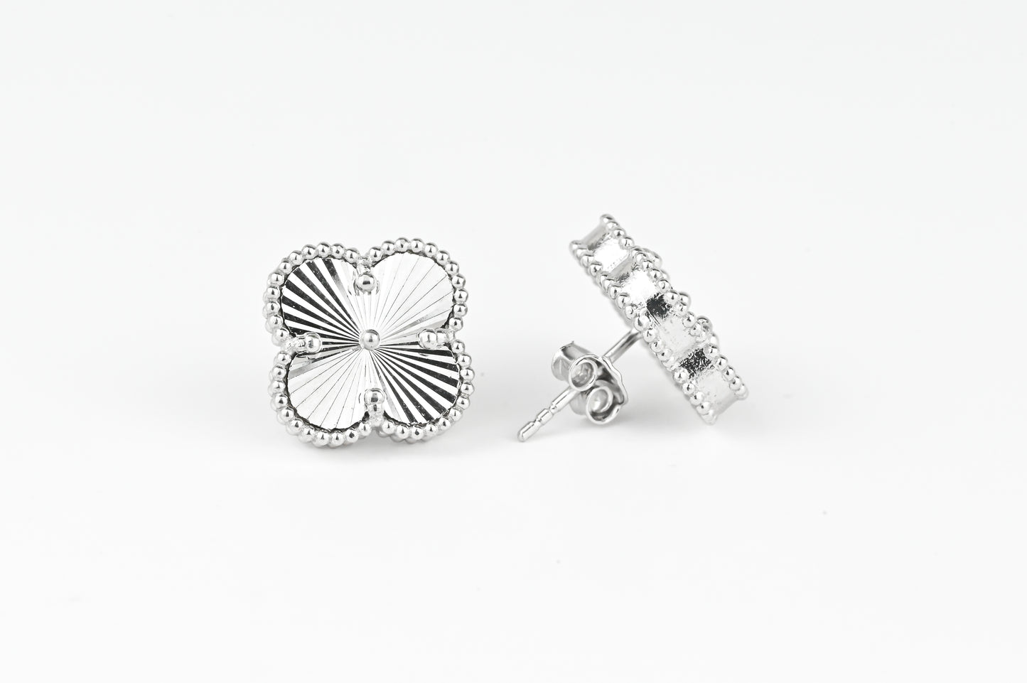 Stud Silver Earrings clover