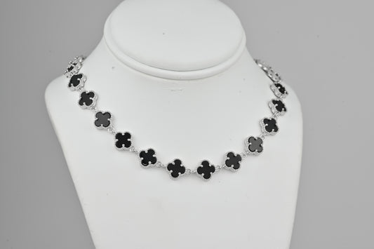 Silver Necklace Clover Onyx