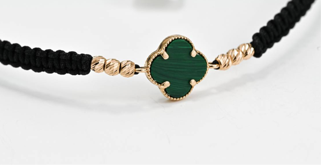 Bracelet Black Thread Malachite clover