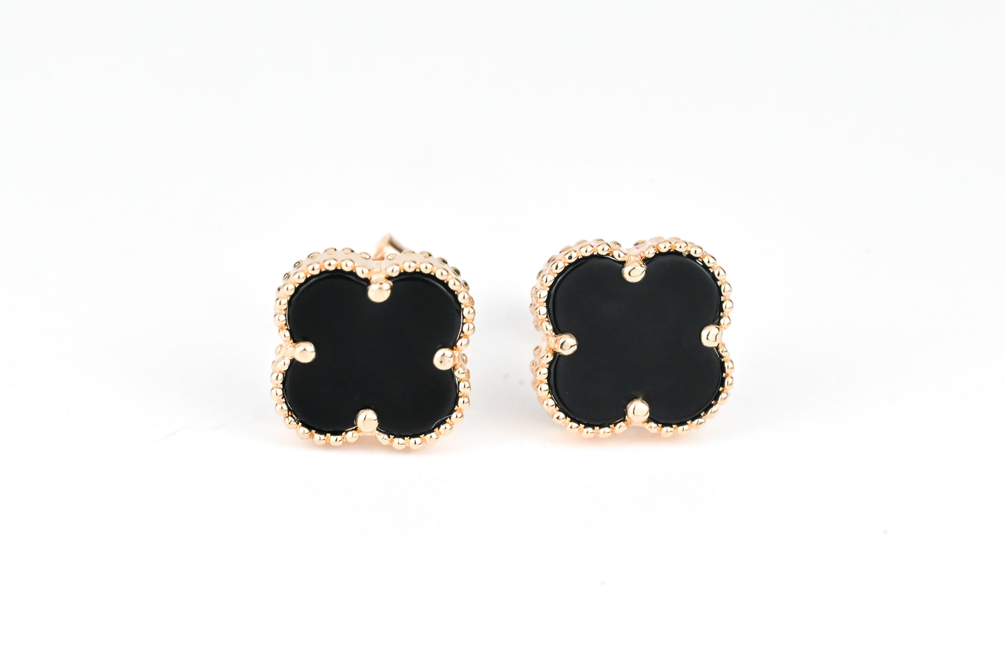 Stud Earrings Onyx clover