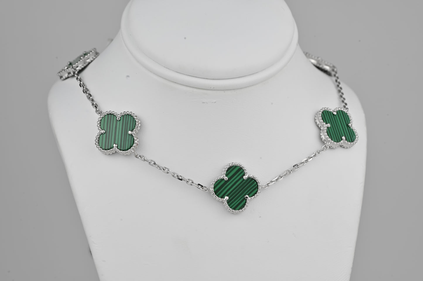 Silver Necklace Clovers malachite