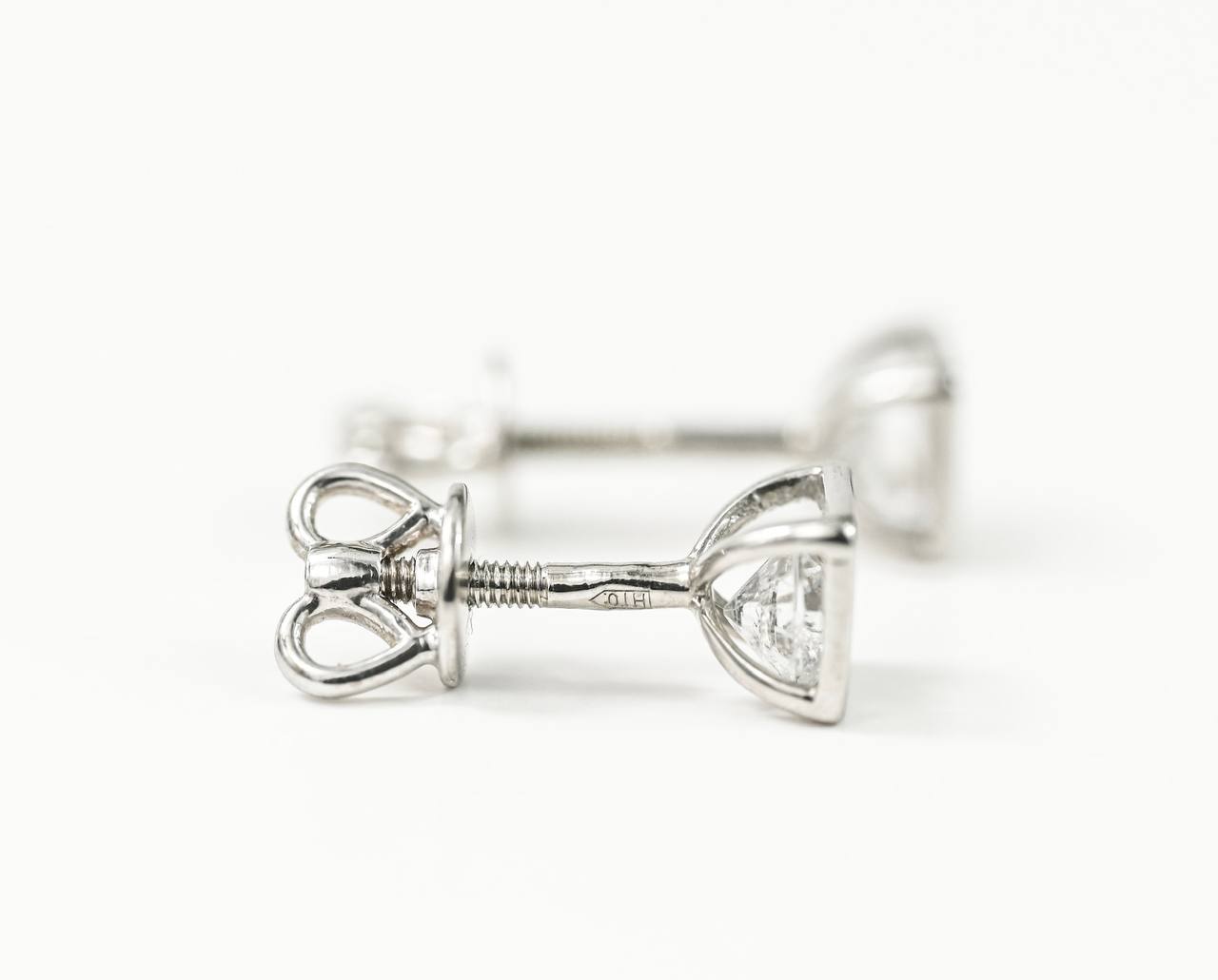 Earrings Love  Heart White Gold