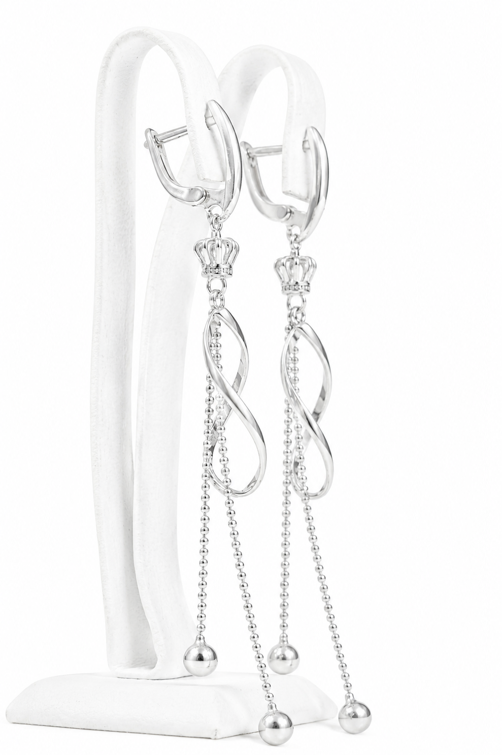 Dangle Silver  Earrings Queen