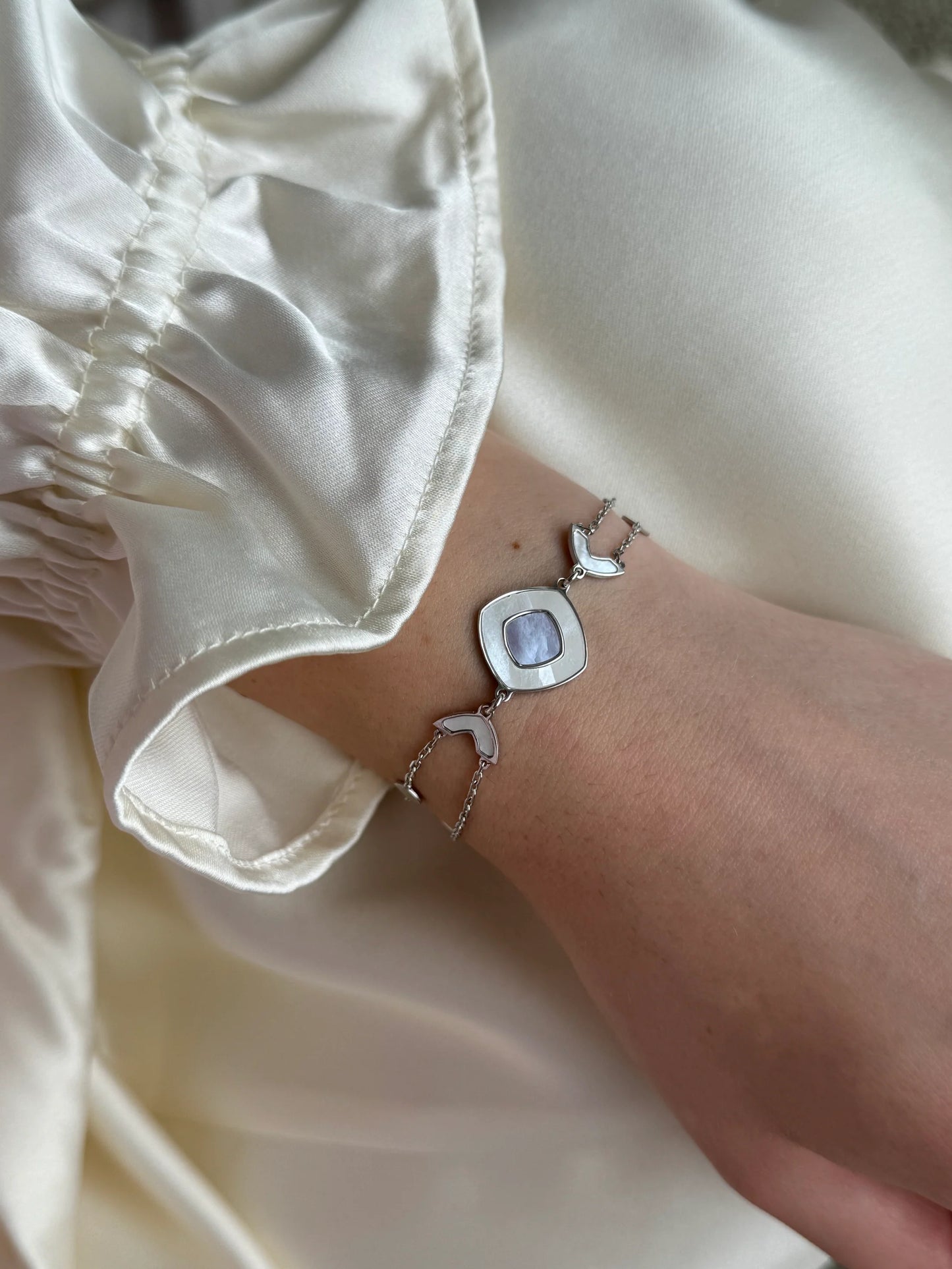 Silver Bracelet Real Mother of Pearl