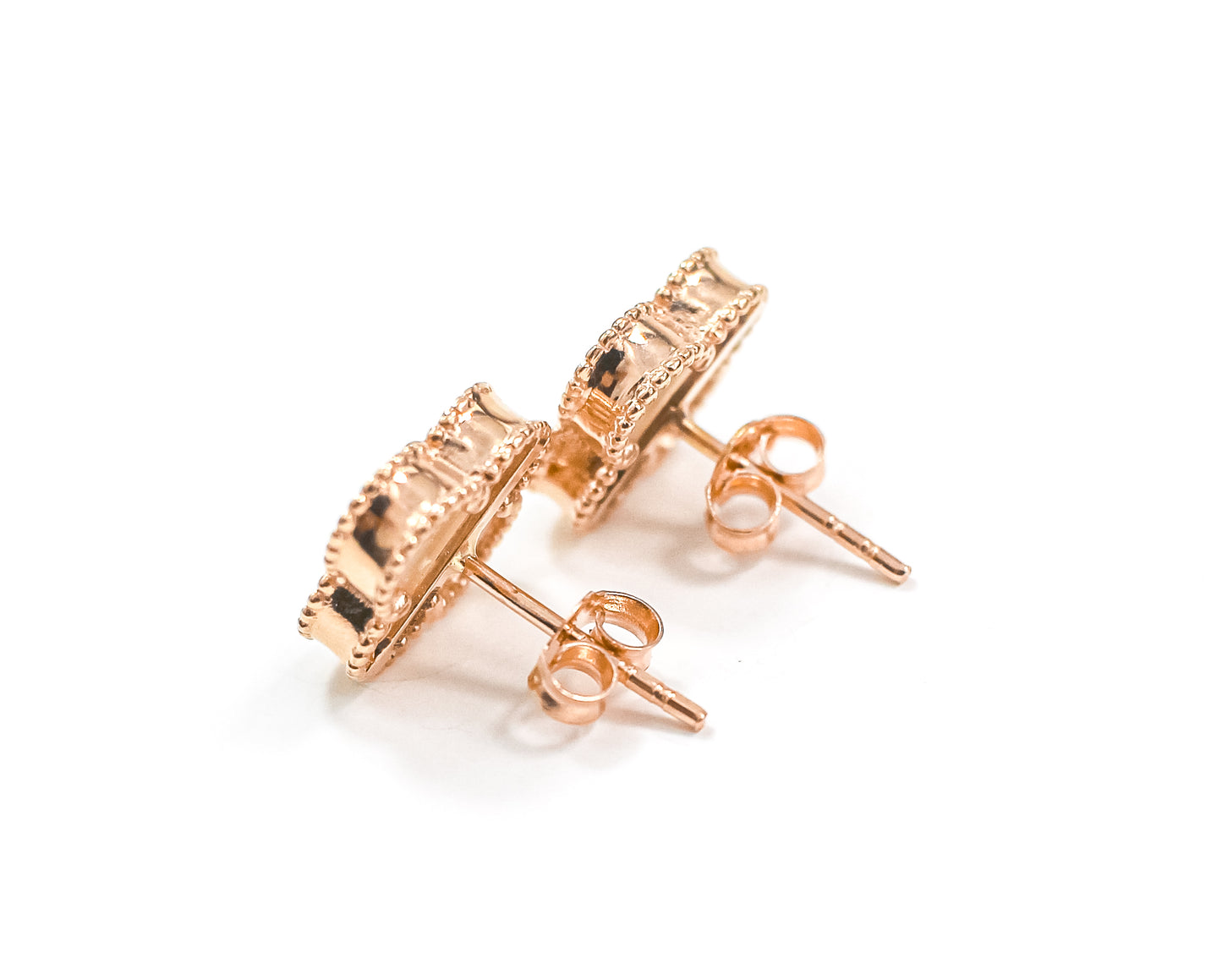 Earrings studs clover Mother of Pearl