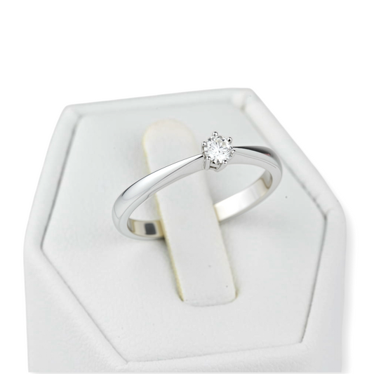 Ring with Diamond