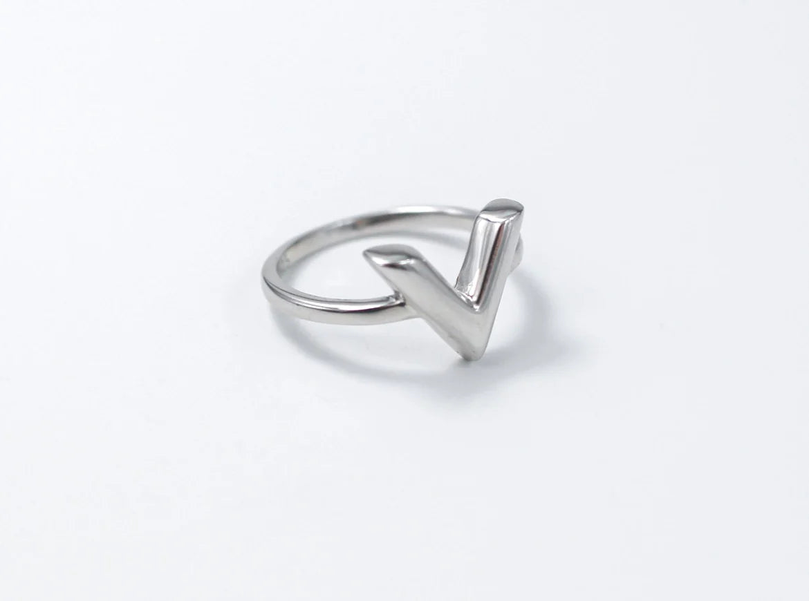 Silver Ring V