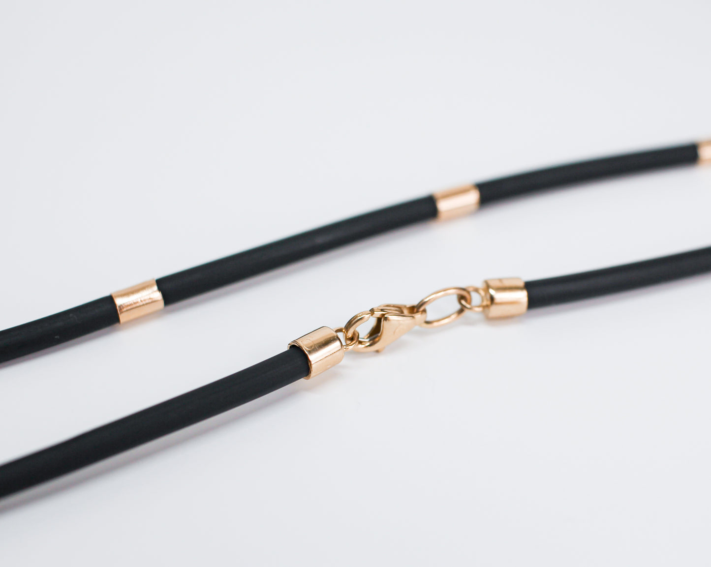 Rubber Necklace with Rose Gold 585